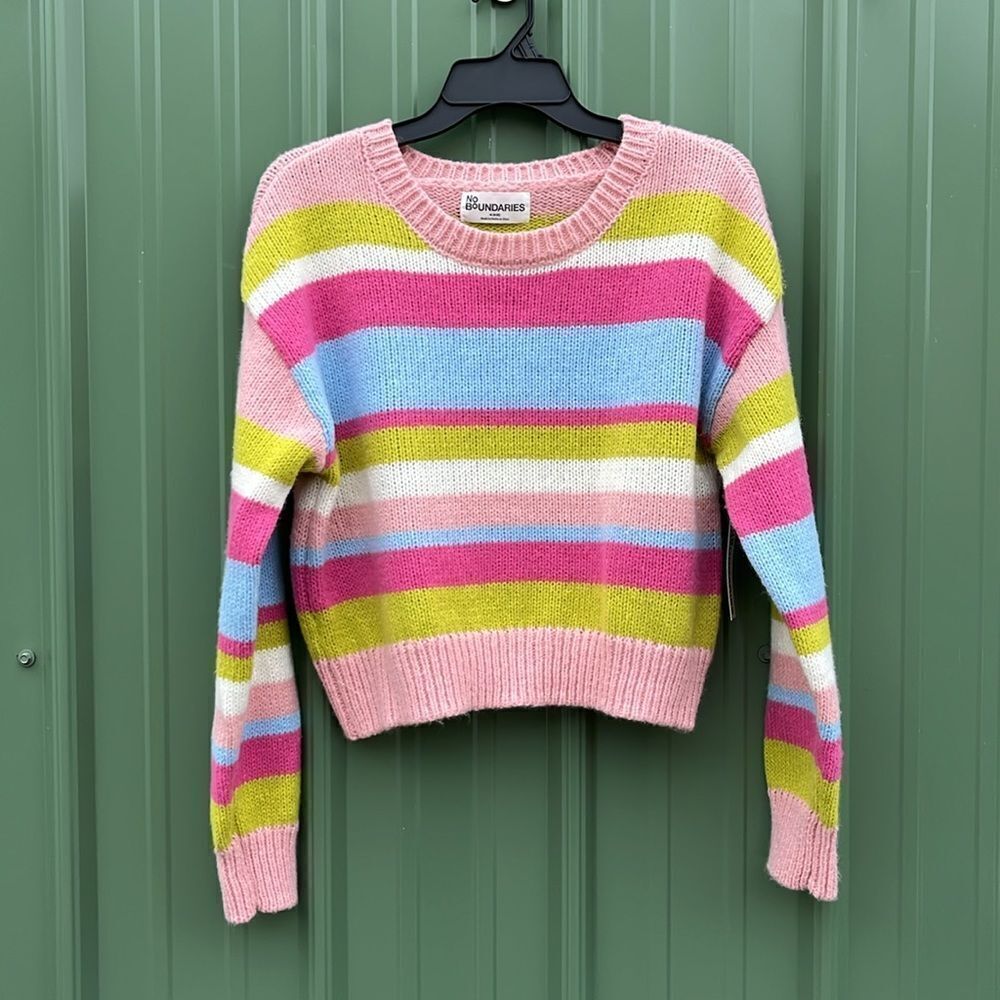 Fashion Midweight Colorful Cozy Sweater Size M